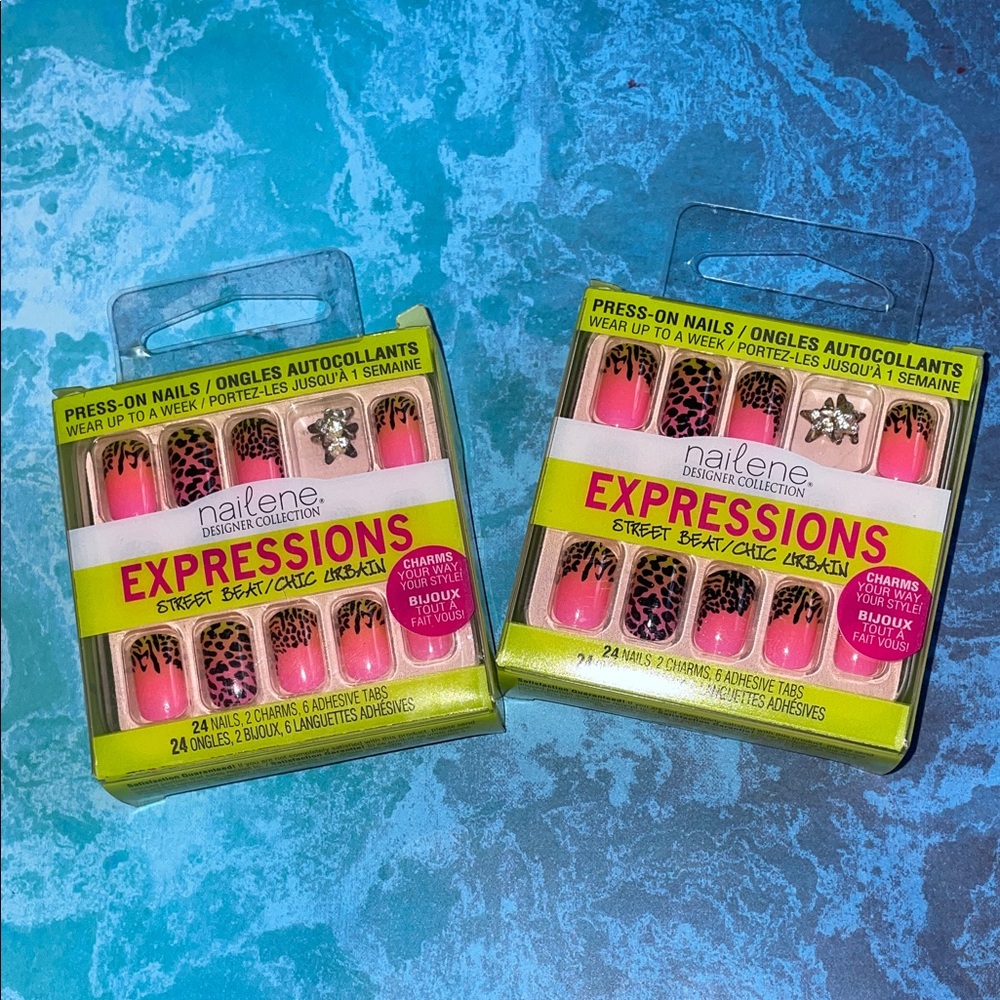 Nailene Expressions NIB Press on Nails Knotty Girl x2